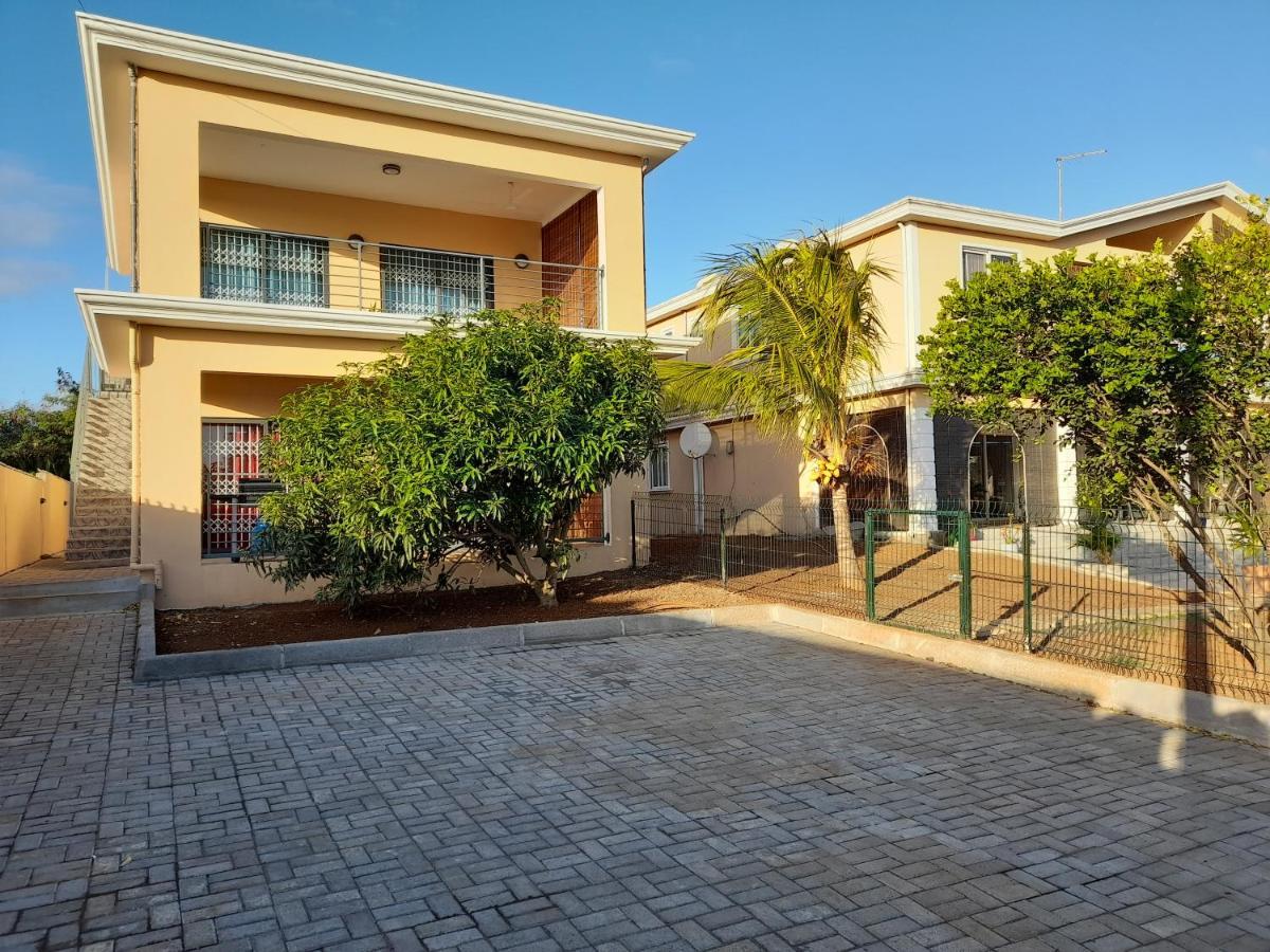Villa Paprika Trou aux Biches Bagian luar foto